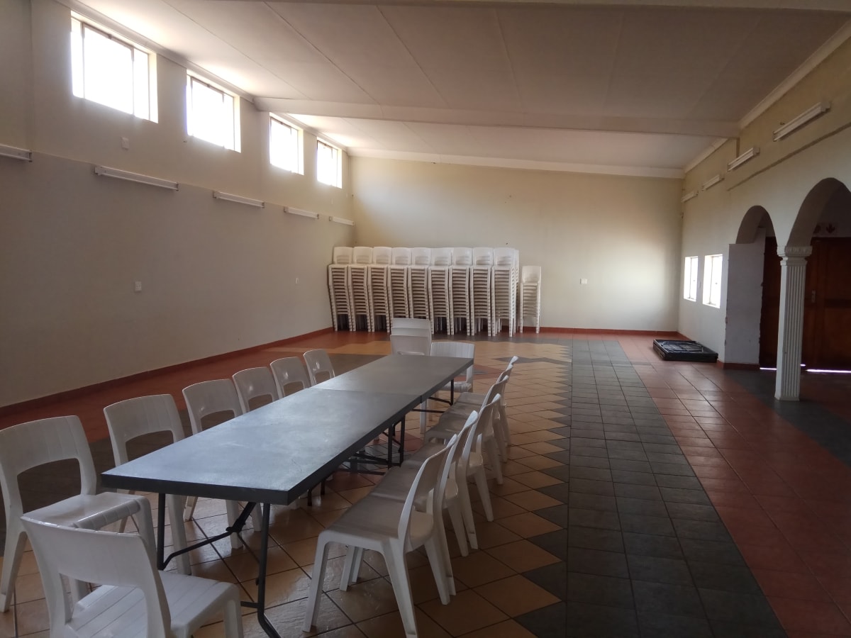 Hall 2